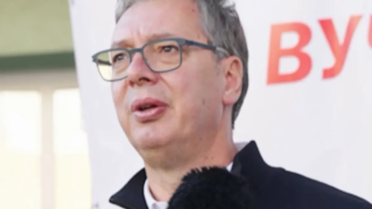 Vučić ogolio "studentsku" listu: Nećemo ofucale DOS-ove kadrove!