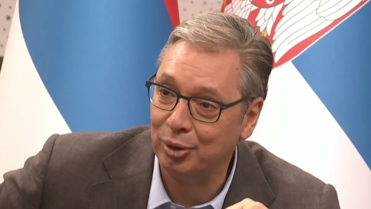 „Pobediću ih i iz kućnog pritvora, pa makar me stavili u mrtvački sanduk!“ Vučić odgovorio na priče o bekstvu iz Srbije