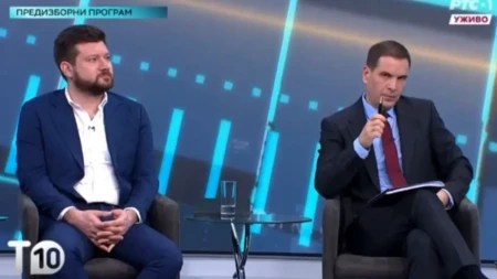 Lažni patriotizam "studentske" liste: Karović bez odgovora o transparentu u "Srebrenici je bio genocid" (VIDEO)