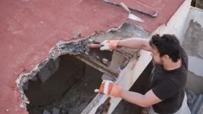 Planirate da srušite staru kuću? Dozvola koju morate da pribavite pre početka radova