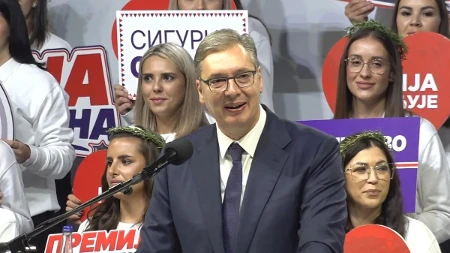 „Hvala vam što ste čuvali i sačuvali Srbiju!“ Vučić najavio penzije veće za više od 10 odsto: „Ovo je i za vašu decu i unuke!“