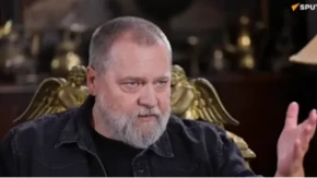 "Otkud ti, brate, na strani onih koji napadaju crkvu i hoće da nam tela plivaju Savom?!" Nikola Pejaković odbrusio poznaniku
