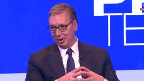 Vidite ikone i krstove, a ne znate ko ih nosi! Vučić na Prvoj: Raščinjeni monasi se predstavljaju kao SPC, pitajte patrijarha!