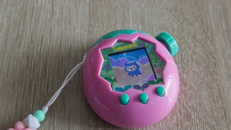 Sećate se vanzemaljca kog smo stavljali u frižider da dobije bebu? Igračke iz 90-ih ponovo su hit