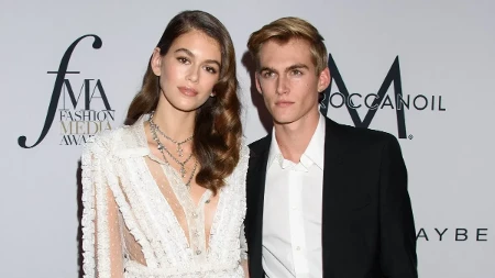 Posle bratove smrti, Kaja Gerber pogazila porodičnu reč: Objavila snimak koji su roditelji hteli da sakriju!