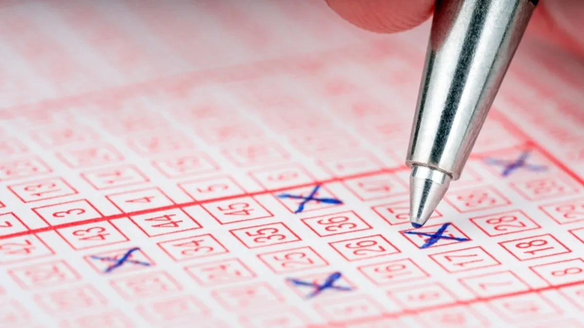 Odigrao loto kombinaciju u vrednosti 470 dinara i večeras osvojio 100.000 evra! Evo u kojoj ulici je uplatio tiket