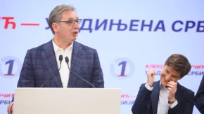"Vučić je danas u centrali stranke" Brnabić: Ustao je, otišao da radi, nije se sakrio