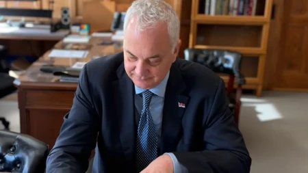 TOK fomirao predmete protiv ambasadora Šutanovca i Nakića zbog kršenja izbornog prava