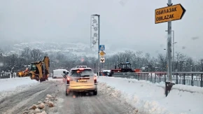 Stiže prvi sneg, haos na putevima! Spremite se za pakao ka planinama, hitno se oglasio AMSS!