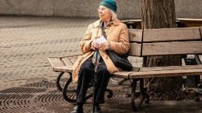 Penzioneri, obratite pažnju - poznati datumi isplate oktobarskih penzija, proverite kada novac leže na vaš račun