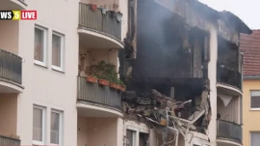 Stravična eksplozija raznela stambenu zgradu u Nemačkoj! Ljudi nestali u ruševinama, spasioci ne smeju da uđu: Strahuje se od najgoreg (VIDEO)