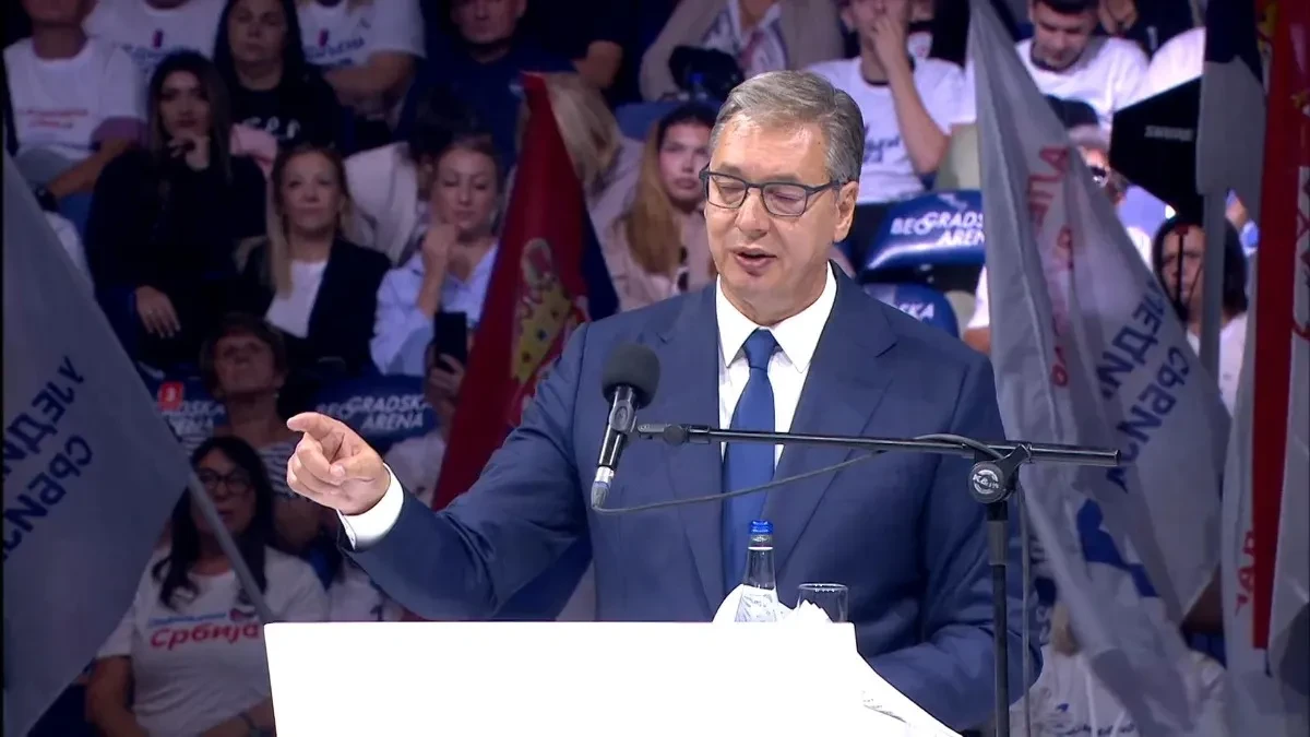 Vučić iz Arene najavio veliku promenu: „Umesto 31 ministra biće ih samo 12 – neću Vladu trulih kompromisa“
