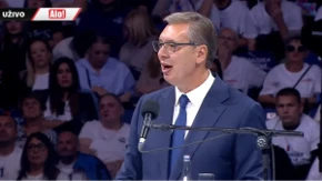 „Lagali su za zvučni top, Jovanjicu, Sarajevo safari“: Vučić povukao crtu, pa pristalicama poručio – „Mi to nikada ne smemo da uradimo“