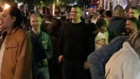 Parandilović podržao poruku sa skupa u Novom Pazaru: „Srebrenica je genocid, Mladić ratni zločinac“