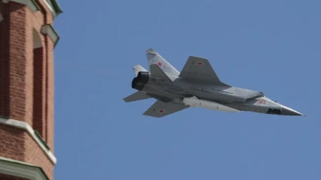 Ukrajinci spalili ruski helikopter: Lovci sačekali da Mi-8 sleti, pa poslali drugi "hornet" direktno u rezervoar za gorivo!