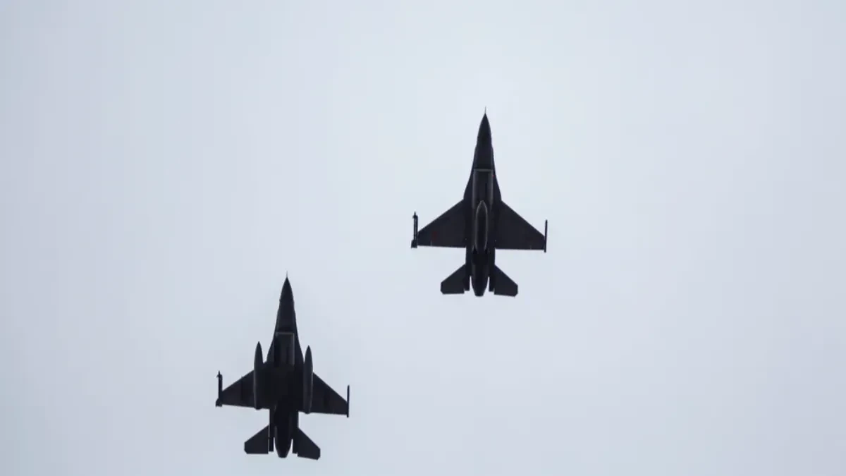 Upad na teritoriju NATO-a! Dva drona probila granicu Rumunije, podignuti F-16 
