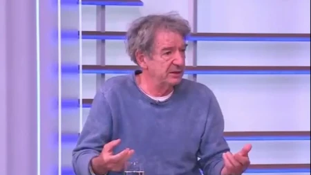 "Vučić je naš De Gol i Čerčil" Miki Manojlović: On to najbolje vozi! Anarhistička ideja se izgubila u 11 tačaka (VIDEO)
