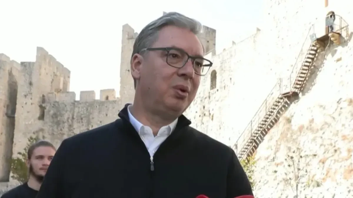 Vučić se oglasio: "Veliko hvala Mikiju Manojloviću" (VIDEO)