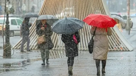Sa 25 stepeni na ledeni udar sa snegom i kišom! Poznati meteorolog najavljuje potpuni haos