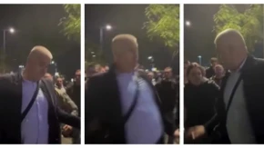 Ovo je njihova politika: Blokaderi šutirali profesora koji ih je podržavao, sipali najgore uvrede