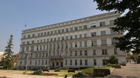 Ministarstvo finansija apeluje na građane: Oprez sa fiktivnim investicionim platformama