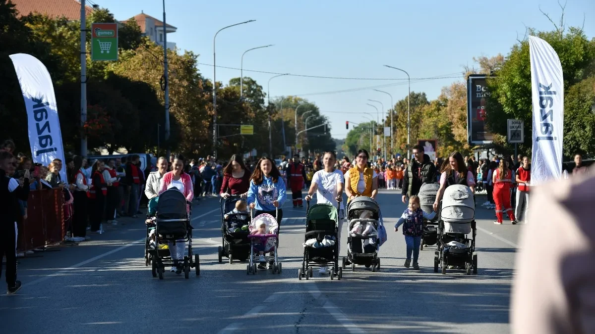 „Trka za srećnije detinjstvo“ održana u Kikindi, uz podršku Jazak vode