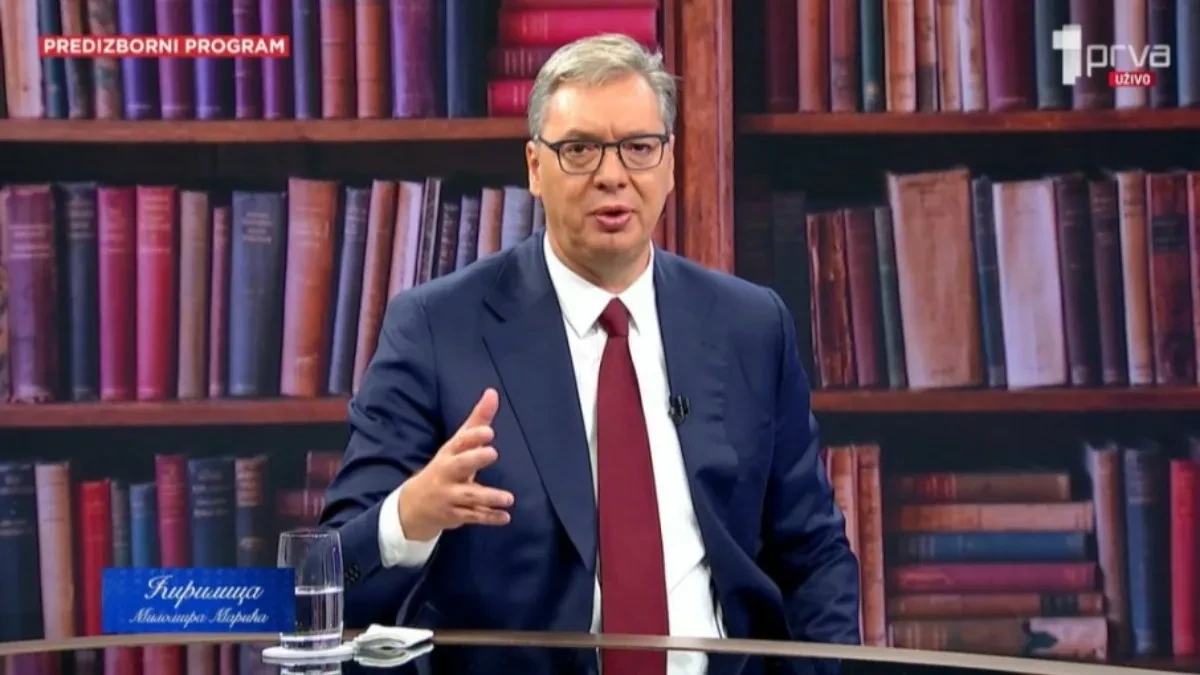 Vučić o Srdanoviću: Klečao bi na kolenima pred svetskim liderima!