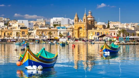 Na samo dva sata od Srbije krije se Mediteran - more je još toplo, a oktobar je idealan za putovanje