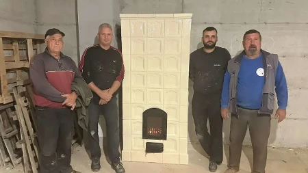 Ruke su im "kaljave", ali obraz čist, a preci ponosni: Igor i Ivan čuvaju porodičnu tradiciju i stari zanat od zaborava 