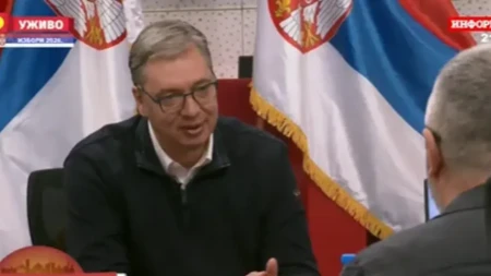 Vučić studentima: „Budite deo tima, ne deo čopora“