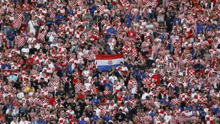 Obrazi se crvene: Novi užasan potez Hrvata, prešli su sve granice (FOTO)