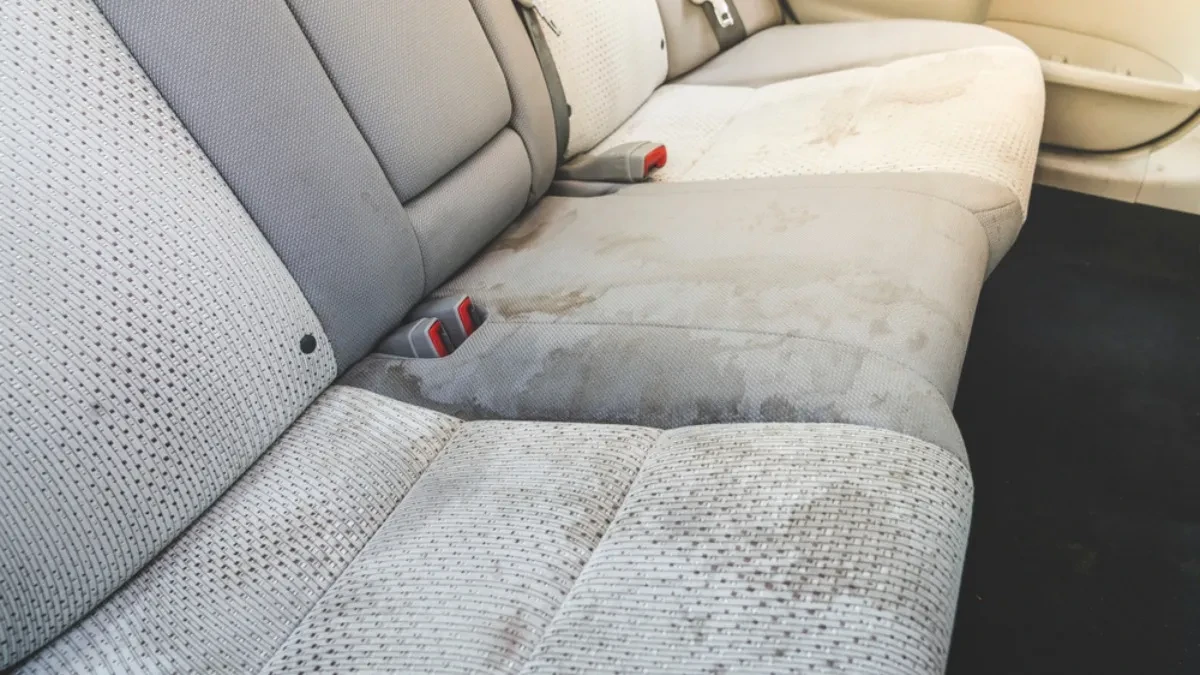 Trikovi koje treba da zna svaki vozač: Evo kako da operete presvlake za auto sedišta