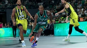 Obradovićev PAO zgromio Fener: "Zeleni" dominirali u Atini za četvrtu uzastopnu pobedu 