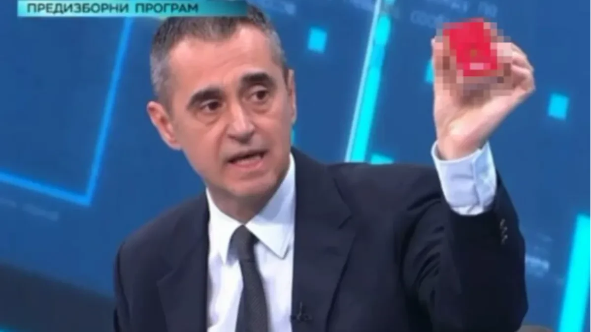 Voditeljka skočila kao oparena: Pogledajte šta je Nikezić uradio u programu uživo! (VIDEO)