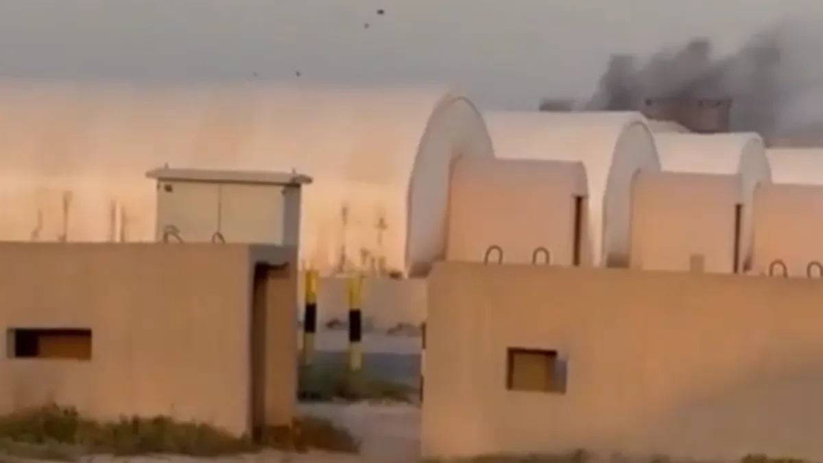Američka vojska se povukla! Zasuli ih raketama i dronovima, objavlljeni snimci udara (VIDEO)