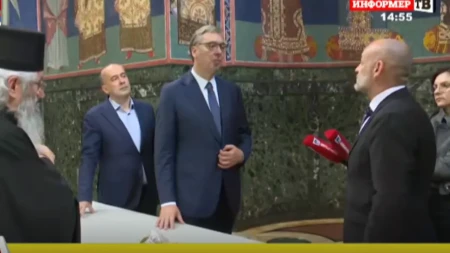 Bitka za Srbiju! Vučić stigao na Oplenac, pa posetio crkvu Svetog Đorđa