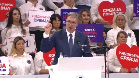Vučić: „Oni znaju da gube izbore — ne nasedajte na provokacije“
