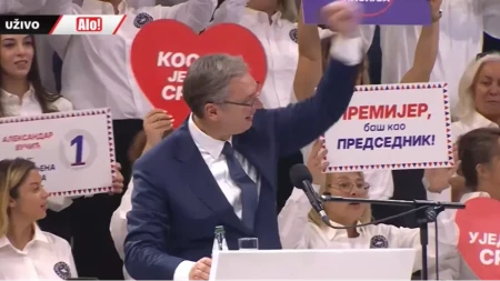 Vučić u Kragujevcu: "Ovako nešto nisam doživeo za 33 godine" 