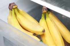 NE BACAJTE KORE OD BANANE Ovaj zlata vredan trik treba da zna svaki ljubitelj biljaka 