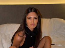 NE PRESTAJE DA INTRIGIRA! Đina Džinović pokazala kako započinje dan kraj mora (FOTO)