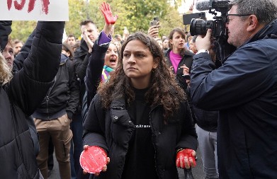 PAVELIĆ BI BIO PONOSAN NA MILU! "Poglavnica" blokadera se javila "iz egzila" u Lijepoj njihovoj