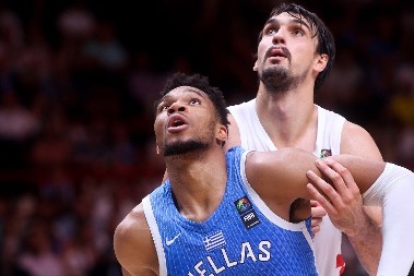 BOMBA NAD BOMBAMA Dario Šarić stiže u Partizan!?