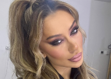 SVETSKA ZVEZDA ISKOPIRALA TEU TAIROVIĆ?! Održao spektakl, a ukrao ideju naše pevačice! (VIDEO)