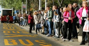 MENJA SE RED VOŽNJE AUTOBUSA ZBOG ZADUŠNICA Uvodi se i jedna nova linija