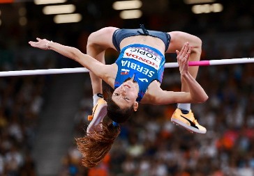 SRPSKI HET-TRIK Angelina Topić osvojila prvo mesto