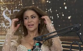 "JURILI SU JE PO GRADU DA VRATI PARE" Pevačica oplela po Mini Kostić, nikad jače!