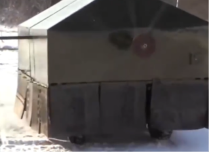 PUTINOVA NOVA ZVER NA FRONTU! Oklopno čudovište obara dronove KABLOVIMA (VIDEO)