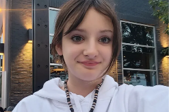 "UŠLA JE U ŠKOLU I VIŠE IZ NJE NIJE IZAŠLA" Devojčica (12) žrtva masakra u Kanadi: Svet nam se srušio (FOTO)