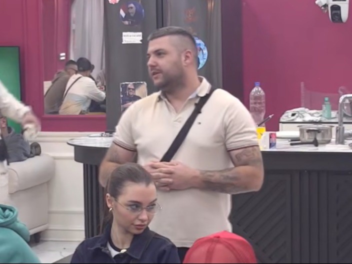 ASMINOV OTAC POSLAO HITNO PISMO PRODUKCIJI Evo šta je navedeno u njemu