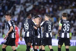 U ZAVRŠNICI PRELAZNOG ROKA Partizan registrovao dva igrača